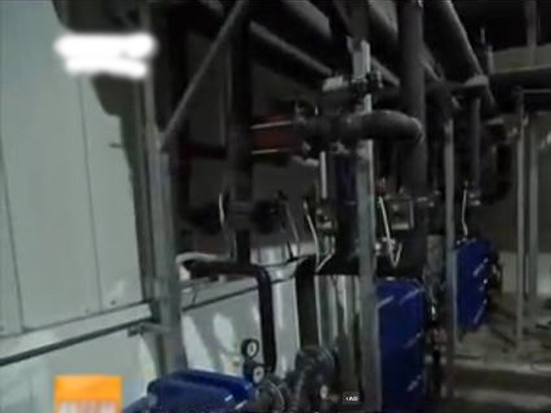 三文魚養(yǎng)殖場低溫?zé)岜眉泄┡椖繄D片3